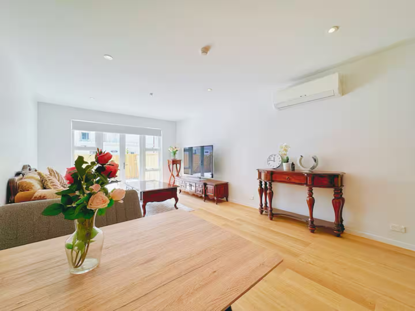 Petone Gem with Patio